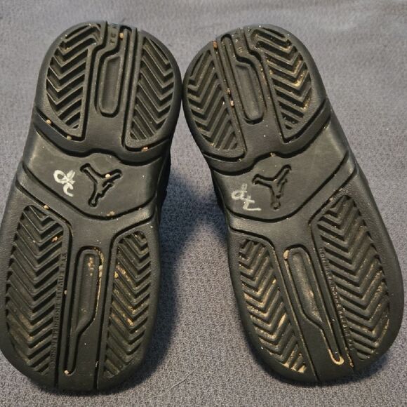 Baby Jordan Black Suede Sneakers with Velcro Strap - Picture 6 of 6